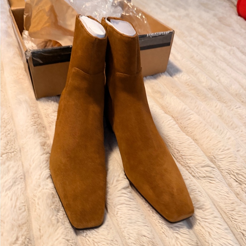 Madewell SQUARED TOE BOOTIES IN SUEDE SIZE 8